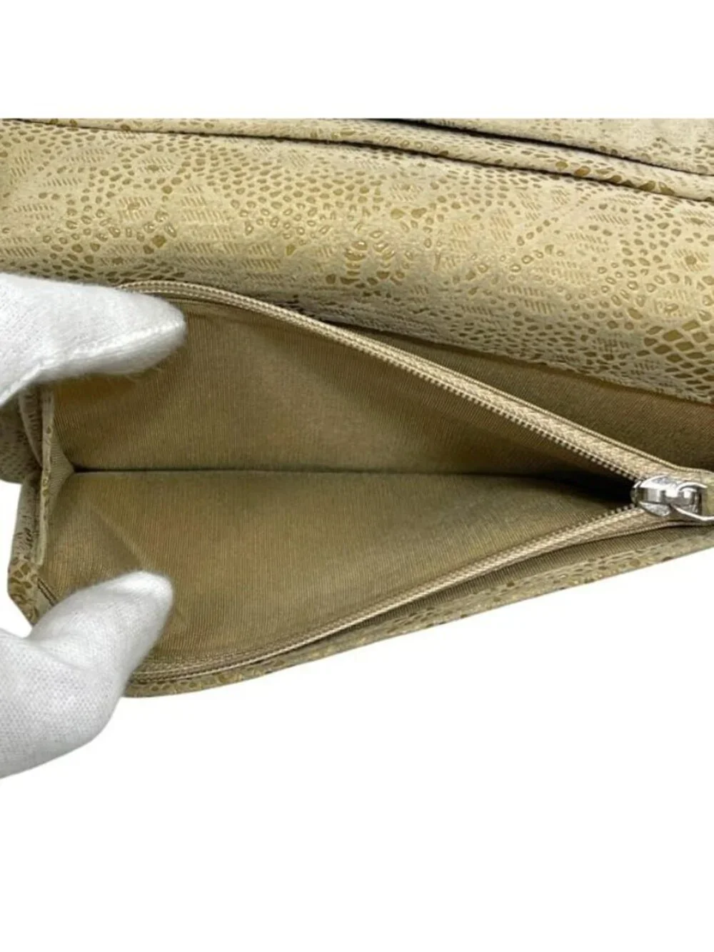 Chanel Bifold Wallet Beige Lace Ismore Ghost Skin CC Logo Folding